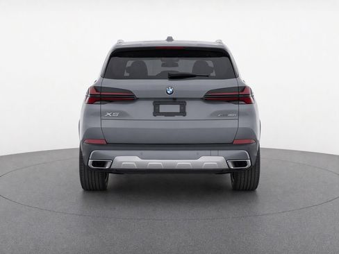 Certified 2026 BMW X5 sDrive40i RWD image 4