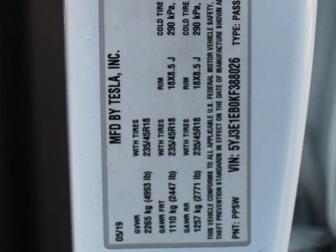 Used 2019 Tesla Model 3 Long Range AWD/4WD image 29