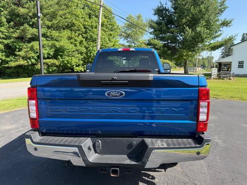 Used 2022 Ford F350 XLT w/ XLT Value Package AWD/4WD image 4