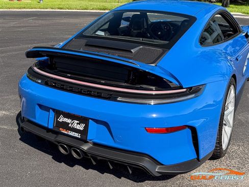 Used 2025 Porsche 911 GT3 RWD image 58