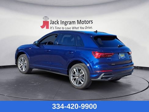 Used 2025 Audi Q3 2.0T Premium w/ Convenience Package image 3