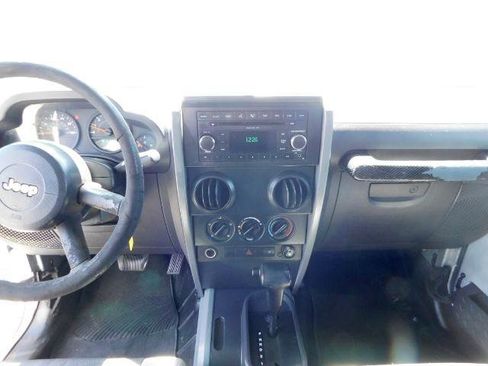 Used 2007 Jeep Wrangler Unlimited X image 15