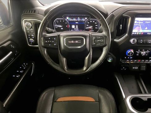 Certified 2022 GMC Sierra 1500 AT4 w/ AT4 Premium Package AWD/4WD image 6
