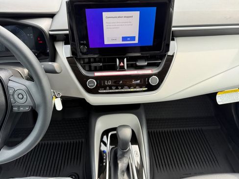 Used 2026 Toyota Corolla LE FWD image 11