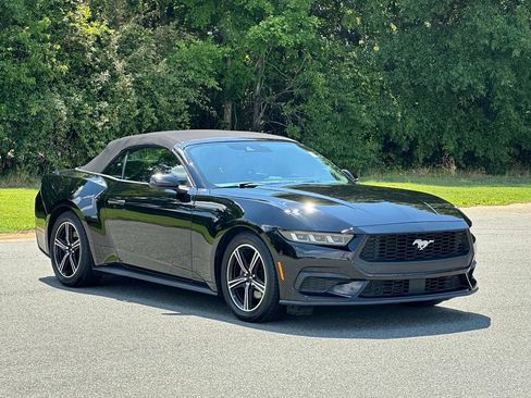 Used 2024 Ford Mustang Premium RWD image 12