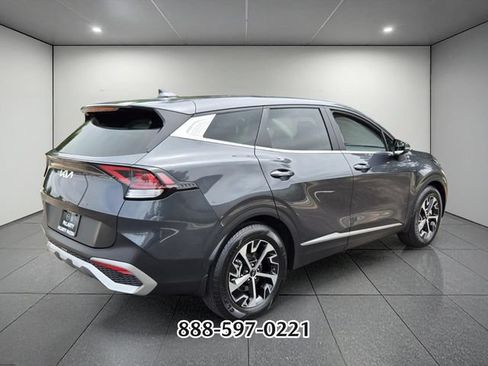 Used 2023 Kia Sportage EX FWD image 5