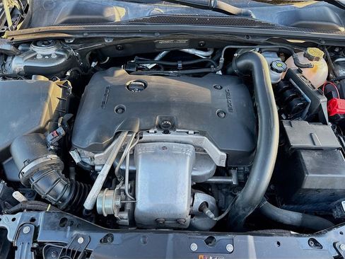 Used 2018 Buick Regal Essence w/ Driver Confidence Package #1 image 41