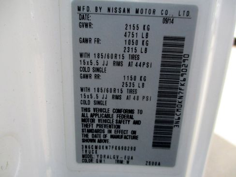 Used 2015 Nissan NV200 SV w/ Back Door Glass Package image 12