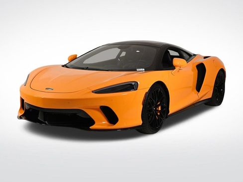 Used 2023 McLaren GT image 1