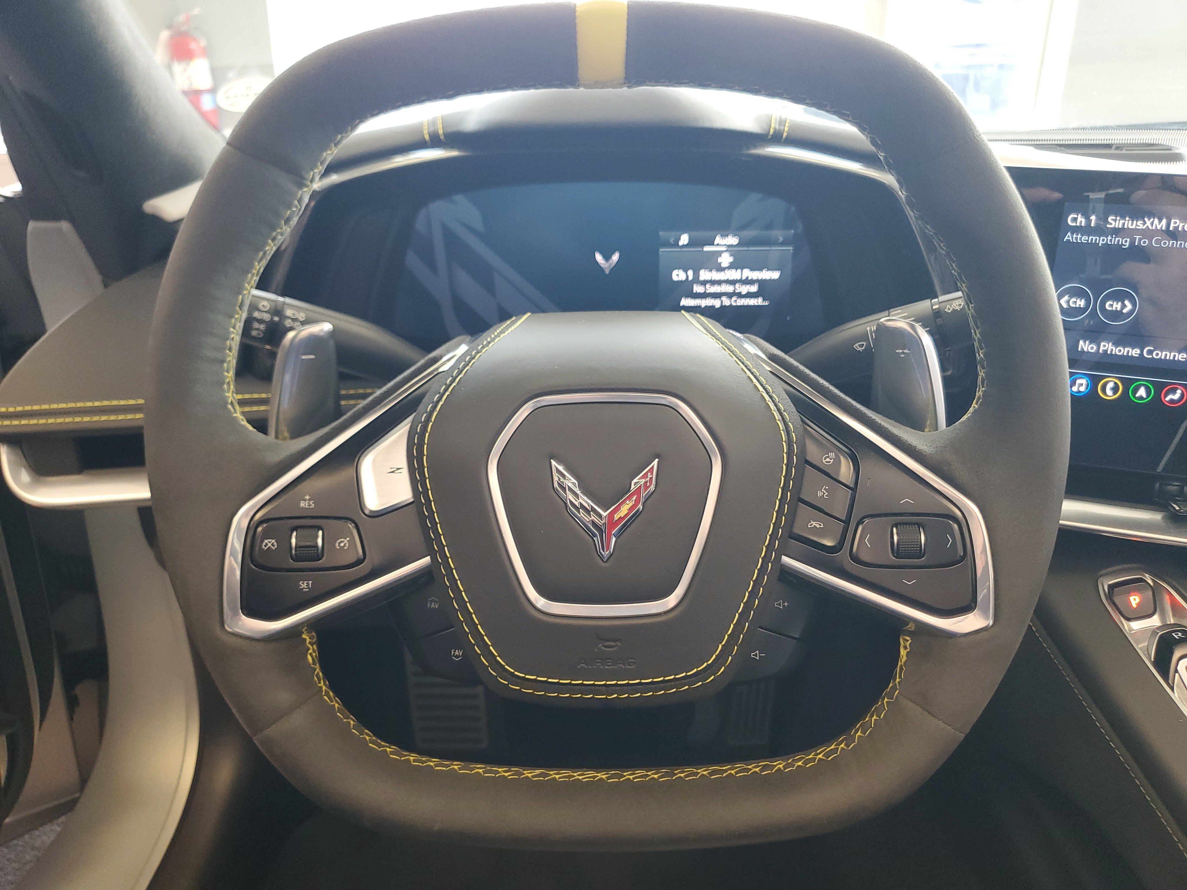 Used 2021 Chevrolet Corvette Stingray Premium Conv w/ Z51 Performance Package RWD image 12