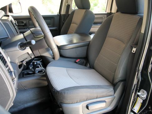 Used 2010 Dodge Ram 3500 Truck ST w/ ST Popular Equipment Group AWD/4WD image 22