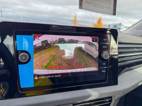 New 2026 Volkswagen Jetta SE image 19