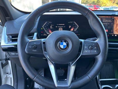 Used 2025 BMW X2 xDrive28i image 20