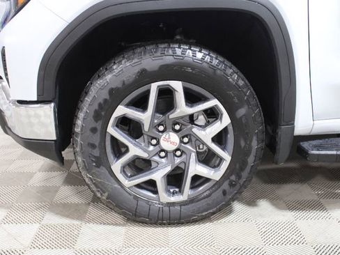 New 2026 GMC Sierra 1500 SLT w/ SLT Premium Plus Package AWD/4WD image 44