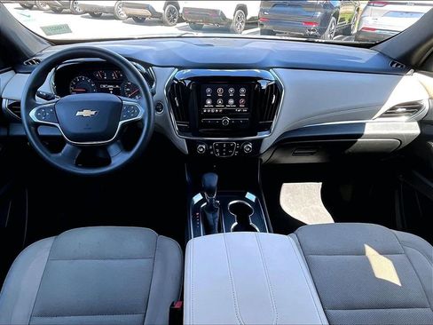 Used 2023 Chevrolet Traverse LS AWD/4WD image 22
