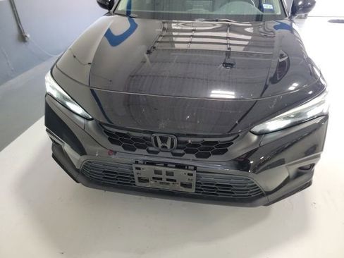 Used 2024 Honda Civic EX-L image 2