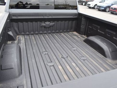 Used 2025 Chevrolet Silverado 2500 ZR2 w/ Technology Package AWD/4WD image 51