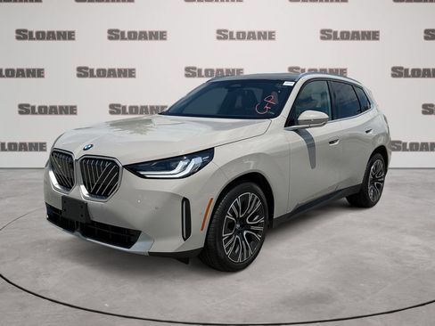Used 2025 BMW X3 xDrive30i w/ Premium Package AWD/4WD image 1