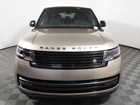 New 2026 Land Rover Range Rover Long Wheelbase SE AWD/4WD image 10
