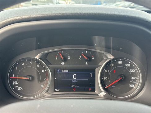 Used 2023 GMC Acadia SLE w/ Driver Convenience Package image 15