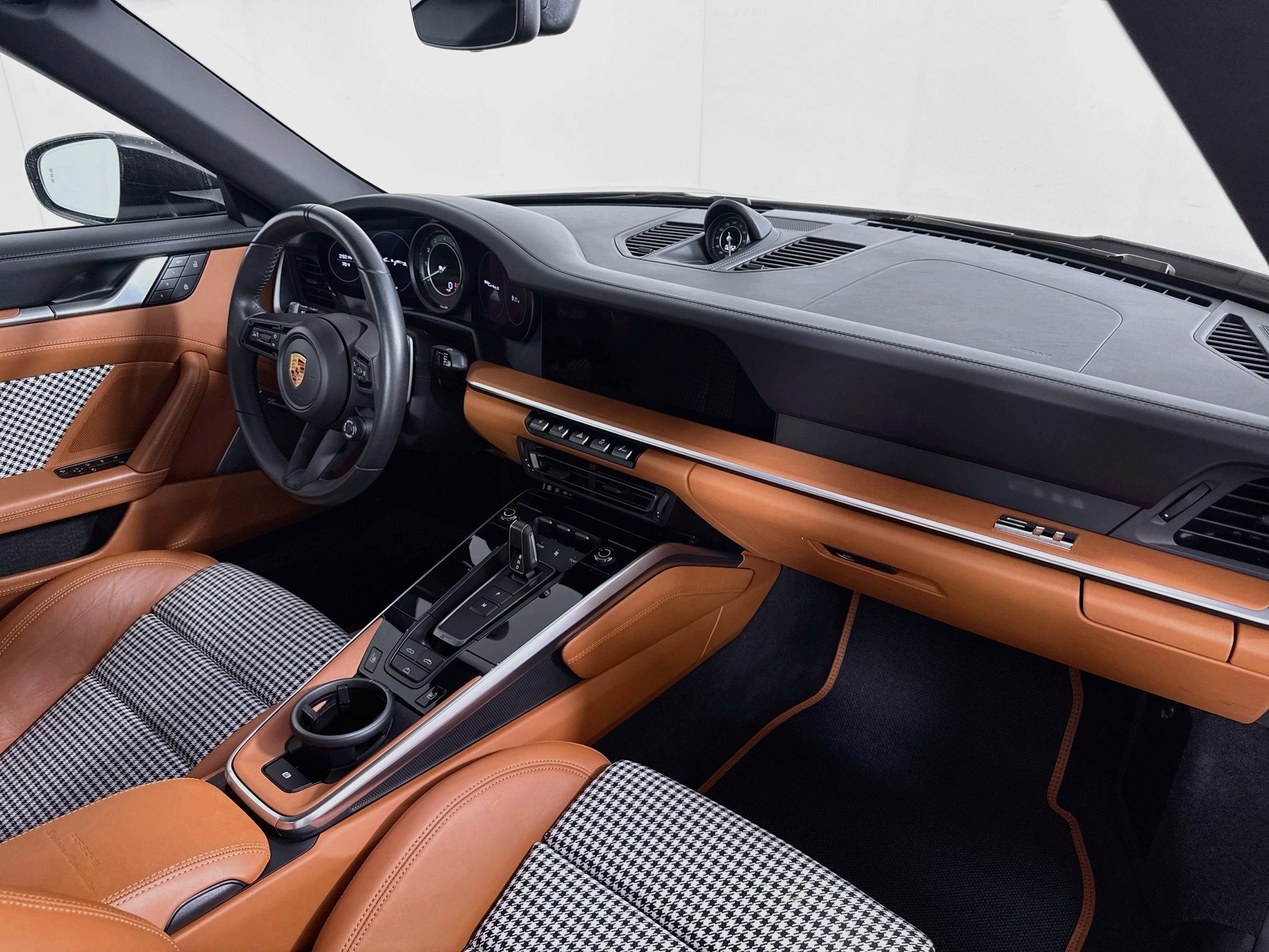 Certified 2023 Porsche 911 Turbo S AWD/4WD image 27