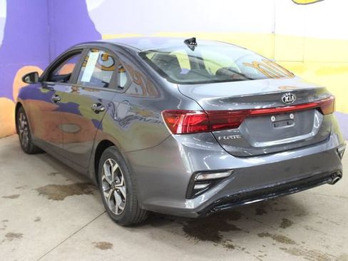 Used 2021 Kia Forte LXS FWD image 6