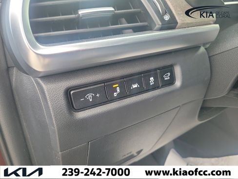 Certified 2022 Kia Telluride EX w/ EX Premium Package FWD image 26