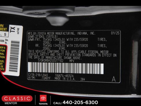 Certified 2025 Toyota Highlander Limited image 24