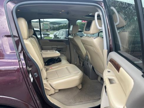 Used 2013 Nissan Armada Platinum RWD image 36