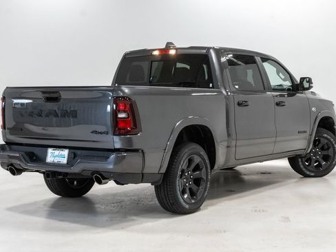 New 2026 RAM 1500 4x4 Crew Cab image 34