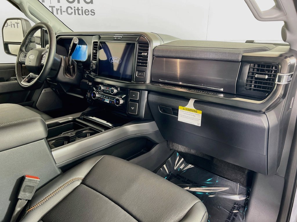 New 2026 Ford F350 Lariat w/ Black Appearance Package AWD/4WD image 31
