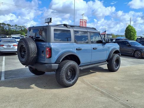 Used 2024 Ford Bronco Wildtrak image 4