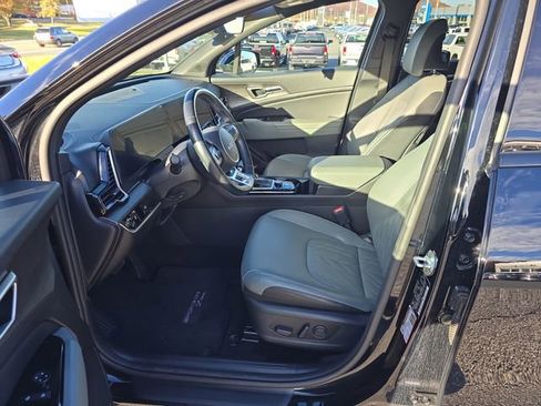 Certified 2023 Kia Sportage X-Line w/ X-Line Premium Package image 14