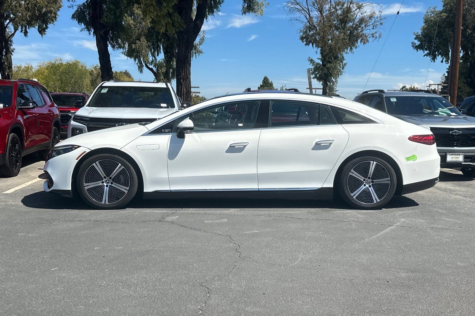 Used 2022 Mercedes-Benz EQS 450+ Sedan w/ Winter Package image 7