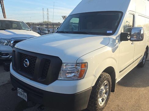 Used 2020 Nissan NV 2500 SV image 1