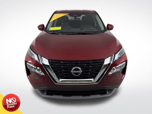 Used 2023 Nissan Rogue SV image 9