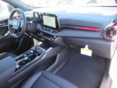 New 2026 Chevrolet Equinox RS image 11