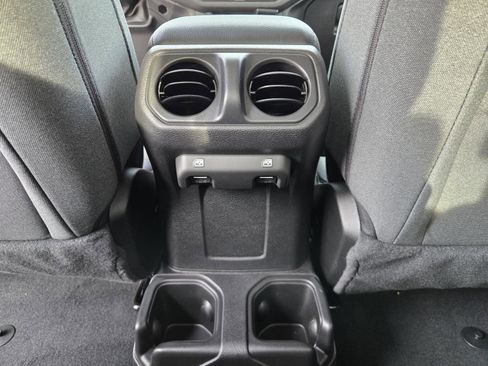 New 2026 Jeep Gladiator Sport image 29