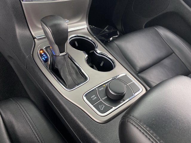 Used 2021 Jeep Grand Cherokee Limited w/ Sun & Sound Group AWD/4WD image 31