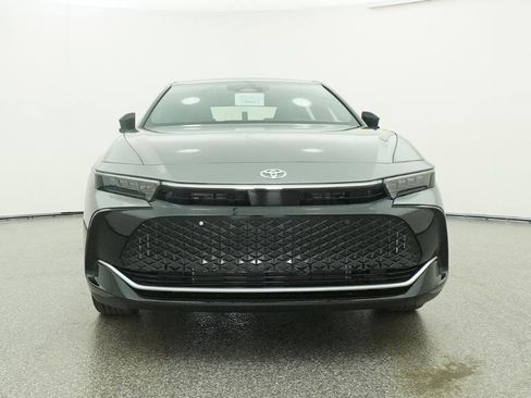 New 2026 Toyota Crown Limited w/ Advanced Technology Package image 8