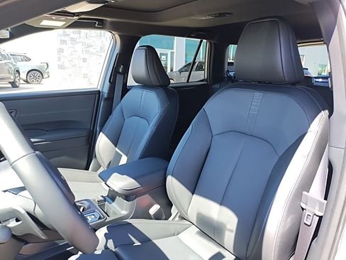 New 2026 Subaru Outback Touring AWD/4WD image 21