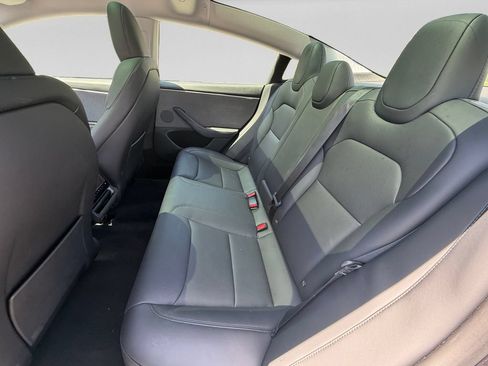 Used 2025 Tesla Model 3 Long Range RWD image 28