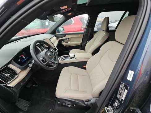Used 2026 Volvo XC90 B6 Plus AWD/4WD image 7