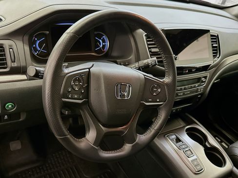 Used 2023 Honda Passport EX-L image 18