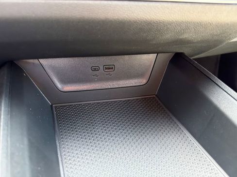 New 2026 Chevrolet Equinox LT FWD image 30