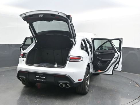 New 2026 Porsche Macan S image 57