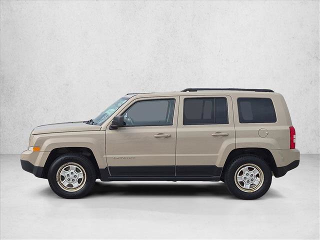 Used 2016 Jeep Patriot Sport w/ Power Value Group FWD image 9