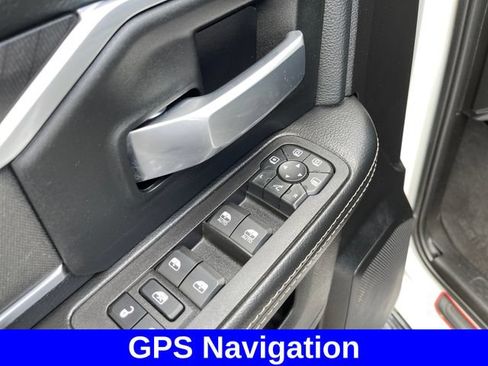 Used 2025 RAM 2500 Big Horn AWD/4WD image 10