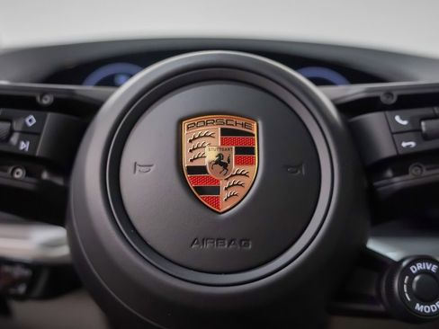 New 2026 Porsche Cayenne Coupe image 26