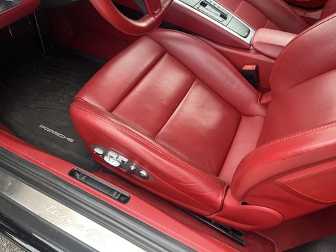 Used 2015 Porsche 911 Targa 4S image 17